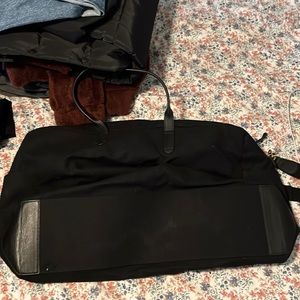 Cuyana Weekender Bag